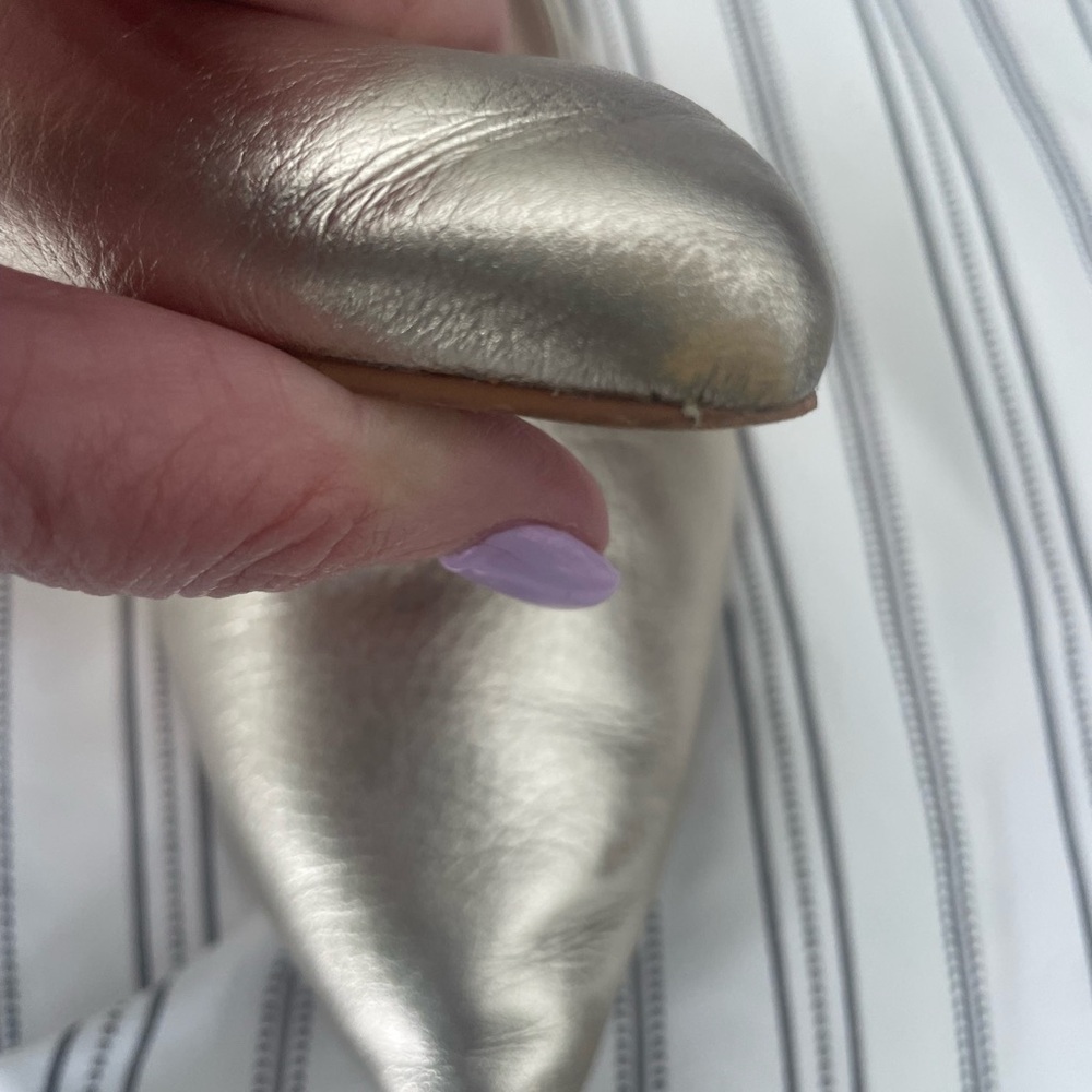 Dolce Vita Nadav Platinum Ballet flats - Picture 5 of 9